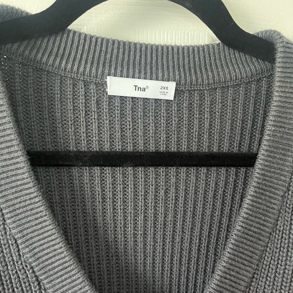 TNA Grey Ribbed V-Neck Sweater - Picture 2 of 3
